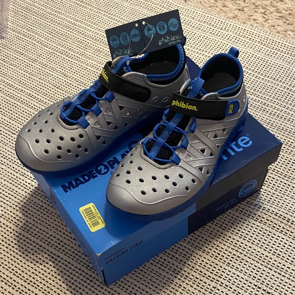 Stride Rite Kids Sneakers